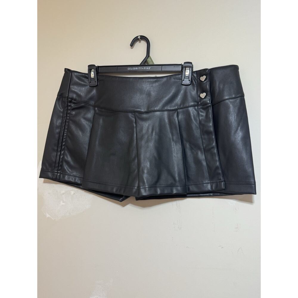 Celebrity Pink Women Pleated Skort Size XL Black New With Tag